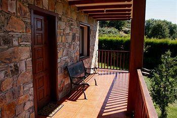 Casona Rural Los Trobos Hotel Villar de Otero Екстериор снимка