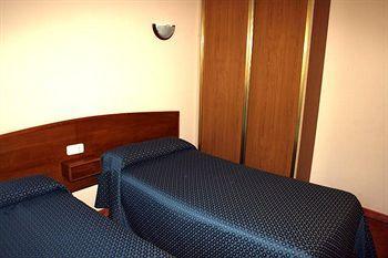 Casona Rural Los Trobos Hotel Villar de Otero Екстериор снимка